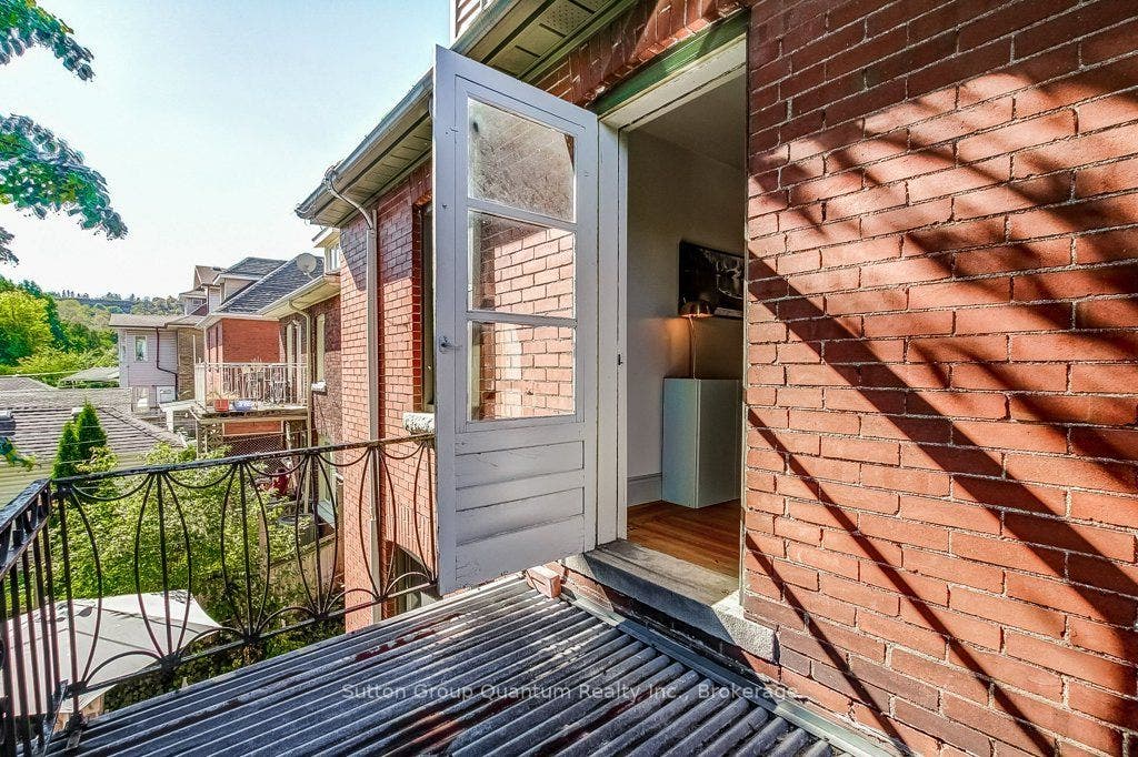 43 Rosslyn Avenue S, Hamilton, Hamilton ON L8M 3J1