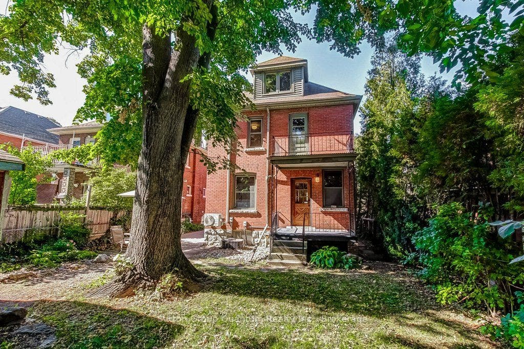43 Rosslyn Avenue S, Hamilton, Hamilton ON L8M 3J1