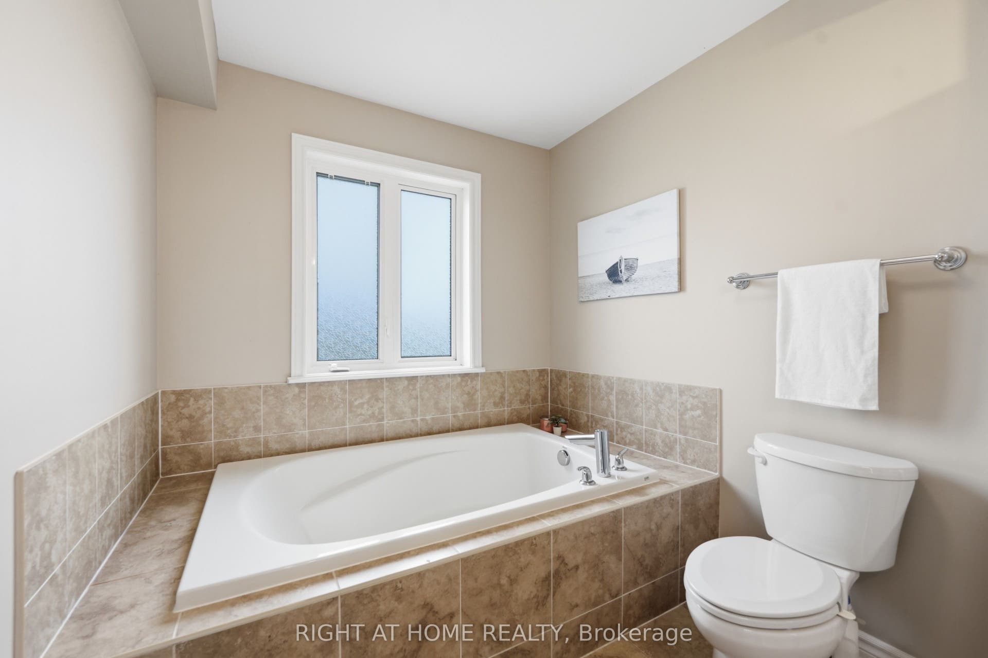 599 Remnor Avenue, Kanata, Ottawa ON K2T 0A6
