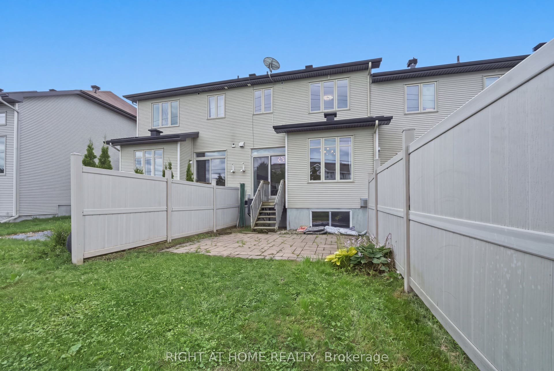 599 Remnor Avenue, Kanata, Ottawa ON K2T 0A6