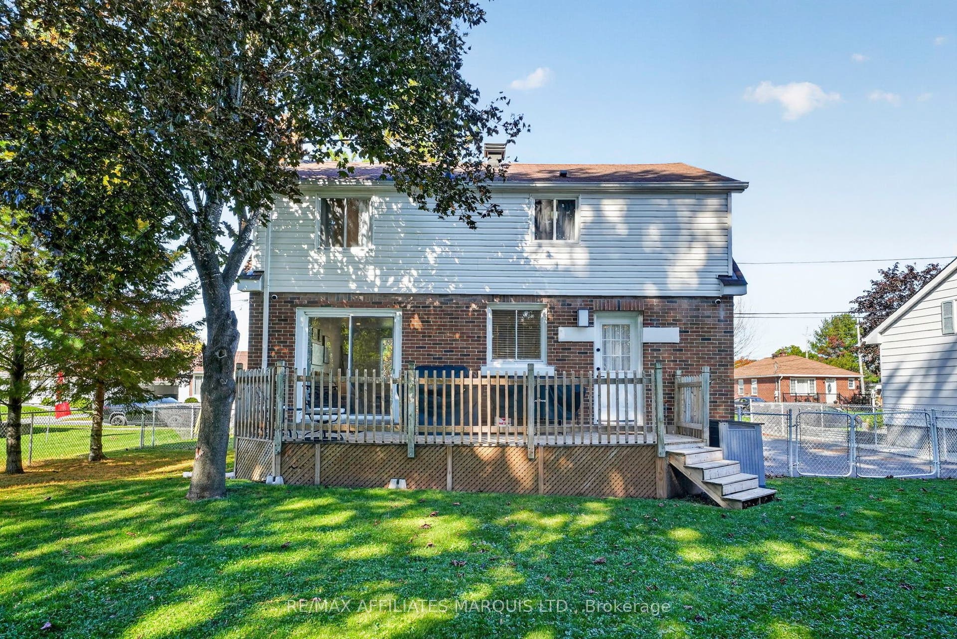 916 Leonard Avenue, Cornwall, Stormont, Dundas And Glengarry ON K6J 1L6