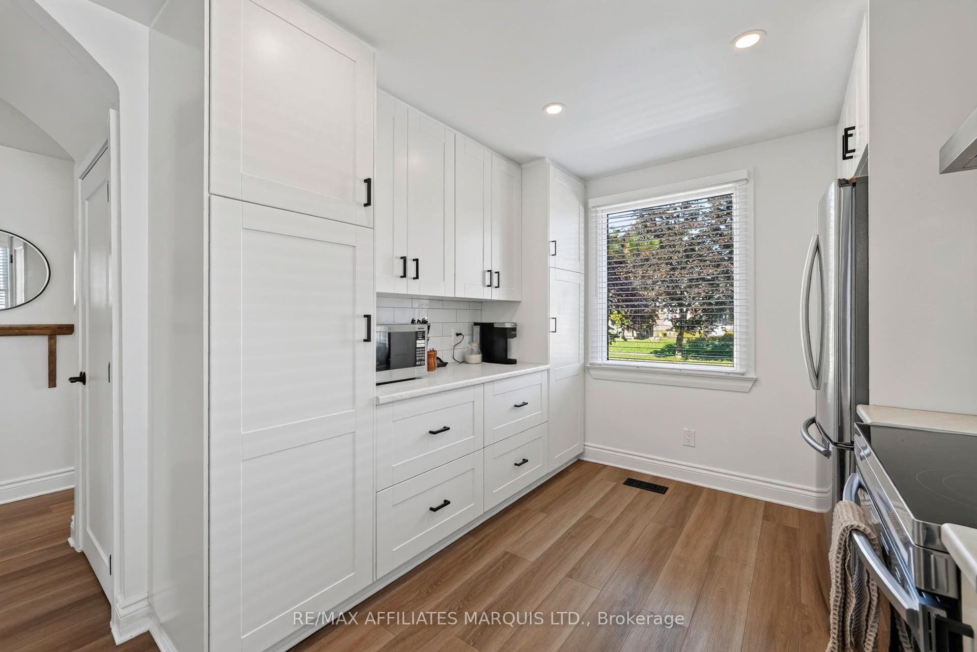 916 Leonard Avenue, Cornwall, Stormont, Dundas And Glengarry ON K6J 1L6