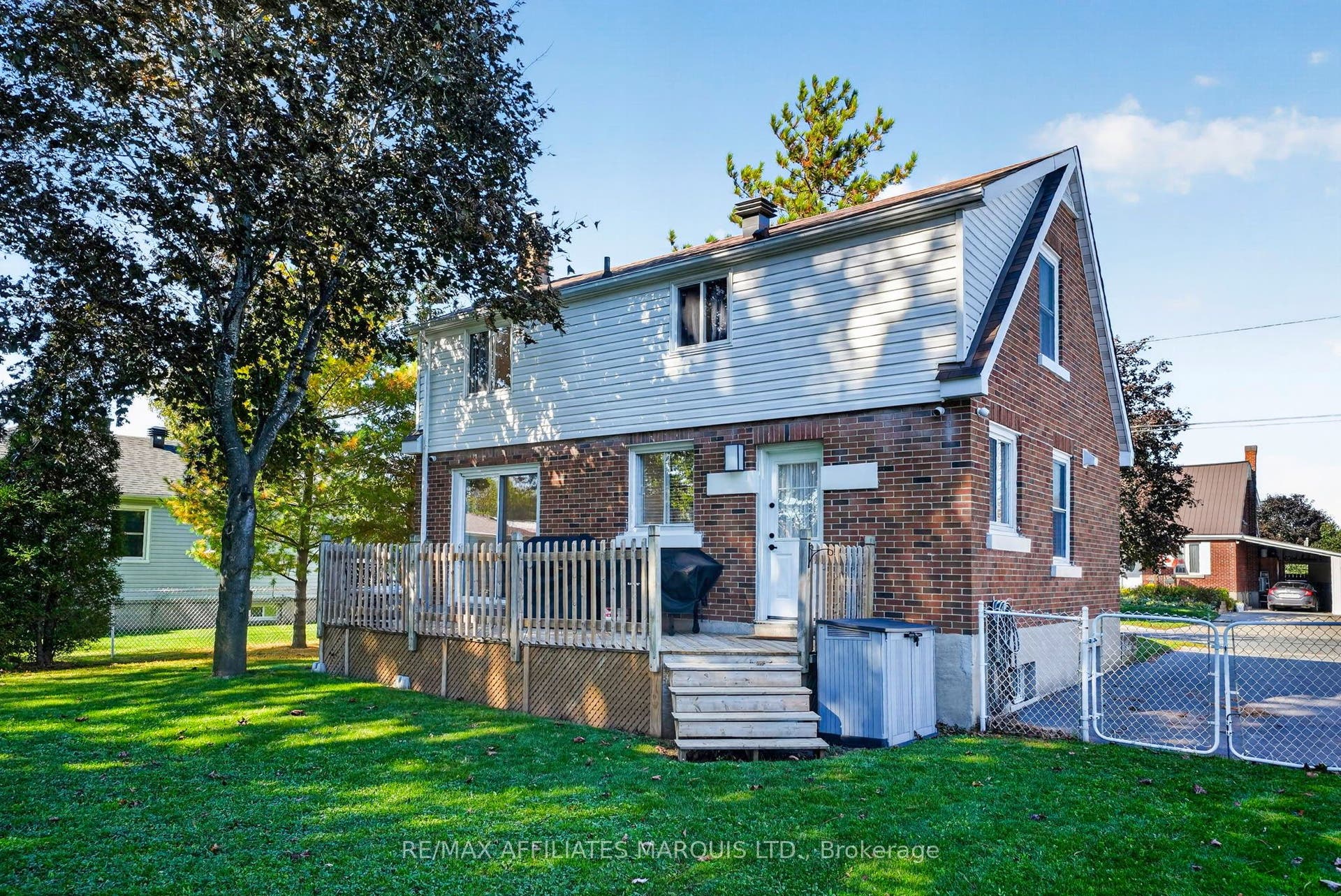 916 Leonard Avenue, Cornwall, Stormont, Dundas And Glengarry ON K6J 1L6
