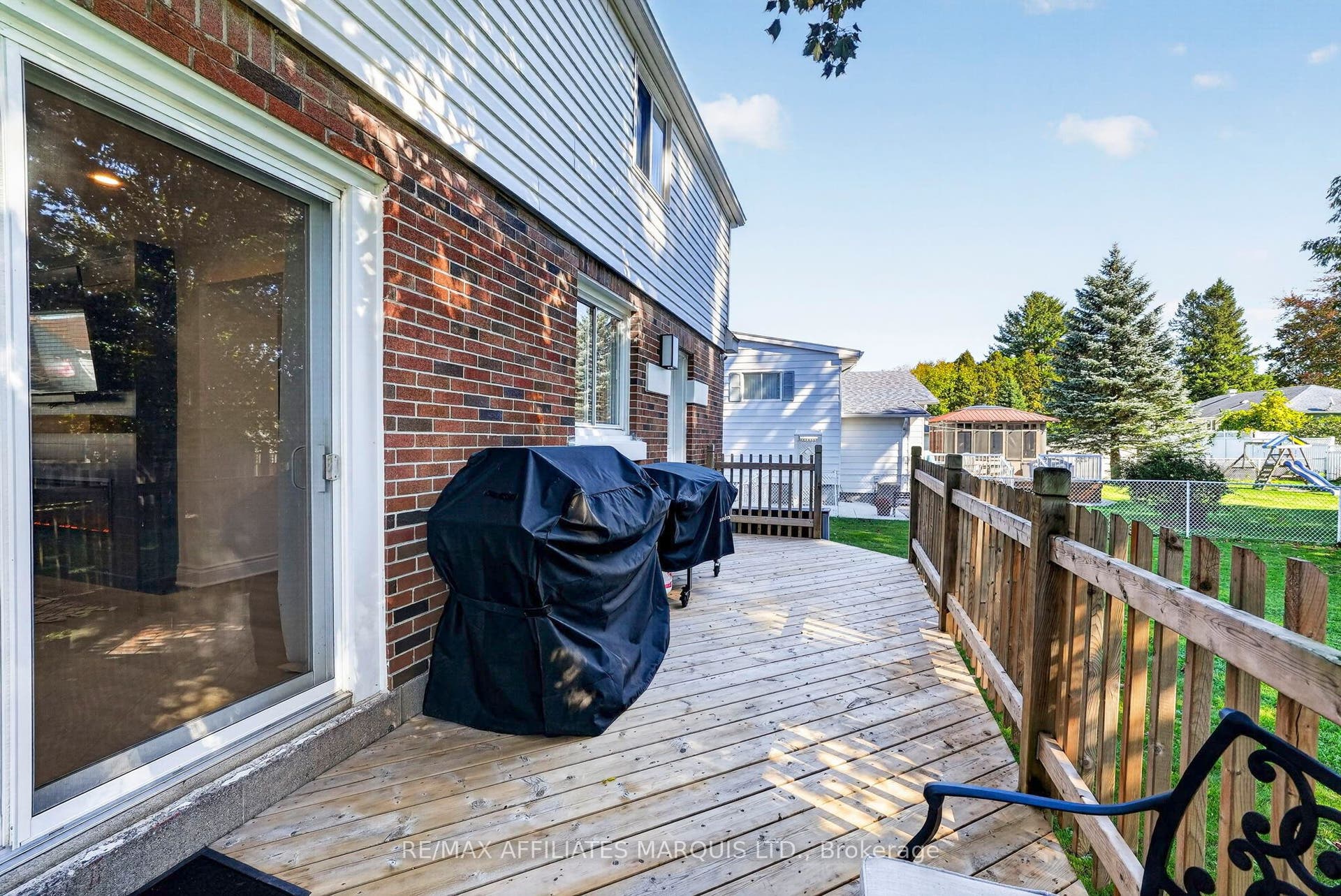 916 Leonard Avenue, Cornwall, Stormont, Dundas And Glengarry ON K6J 1L6