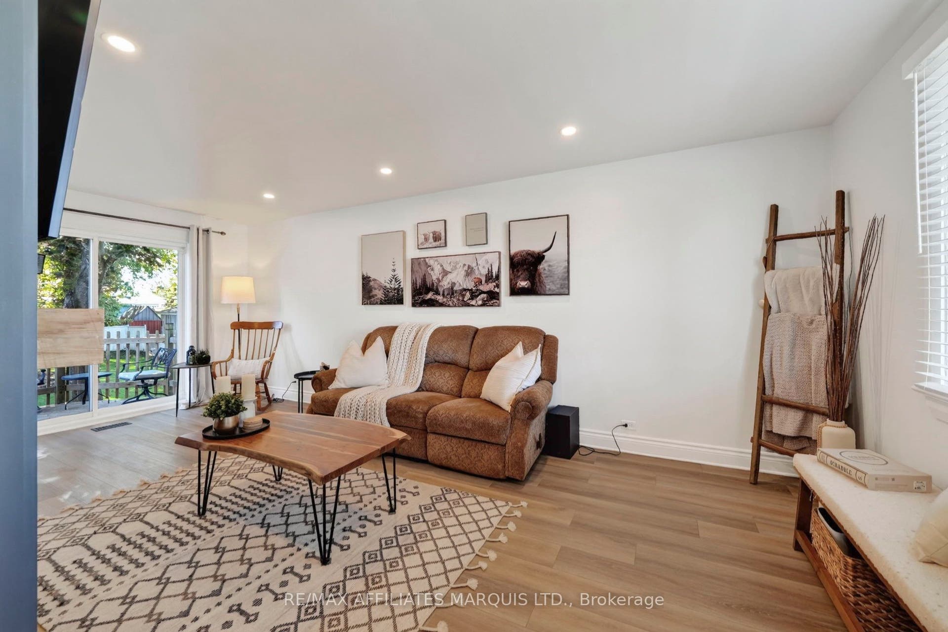 916 Leonard Avenue, Cornwall, Stormont, Dundas And Glengarry ON K6J 1L6