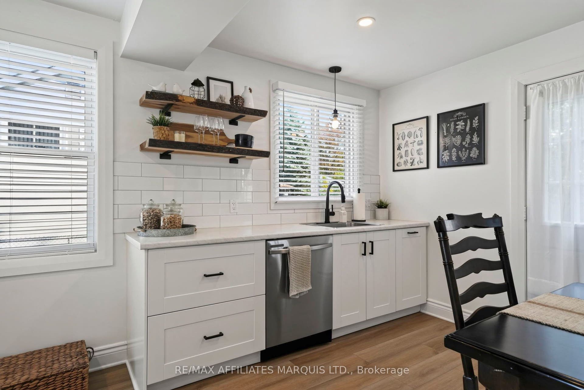 916 Leonard Avenue, Cornwall, Stormont, Dundas And Glengarry ON K6J 1L6