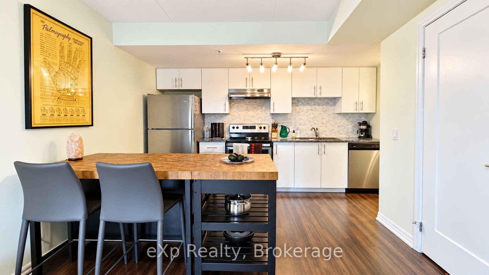 104 Summit Ridge Drive, #108, Guelph, Wellington ON N1E 0R5