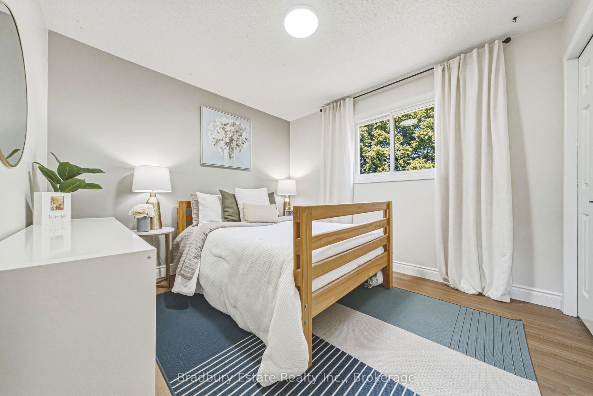 100 Chudleigh Street, Hamilton, Hamilton ON L0K 2H6