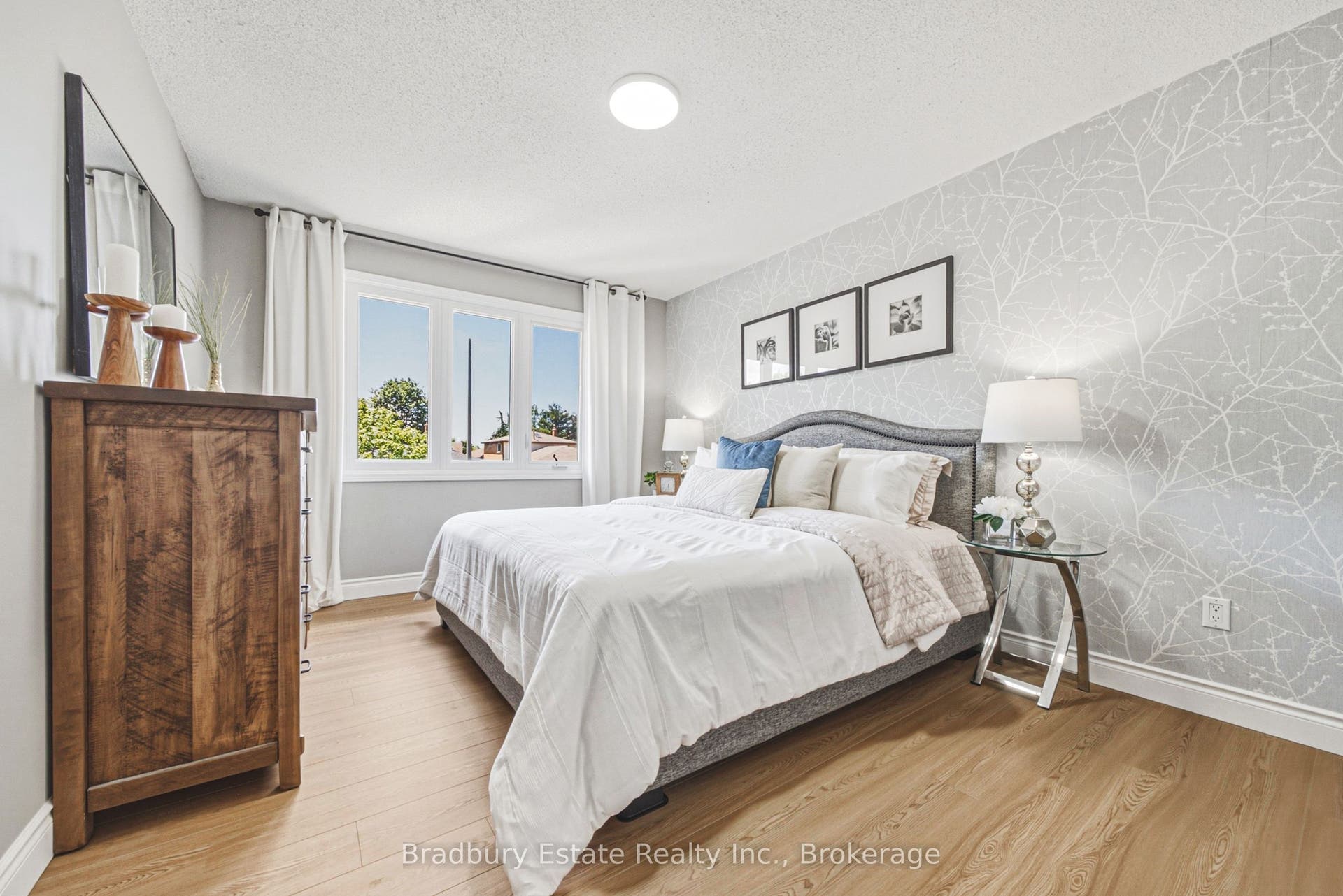 100 Chudleigh Street, Hamilton, Hamilton ON L0K 2H6