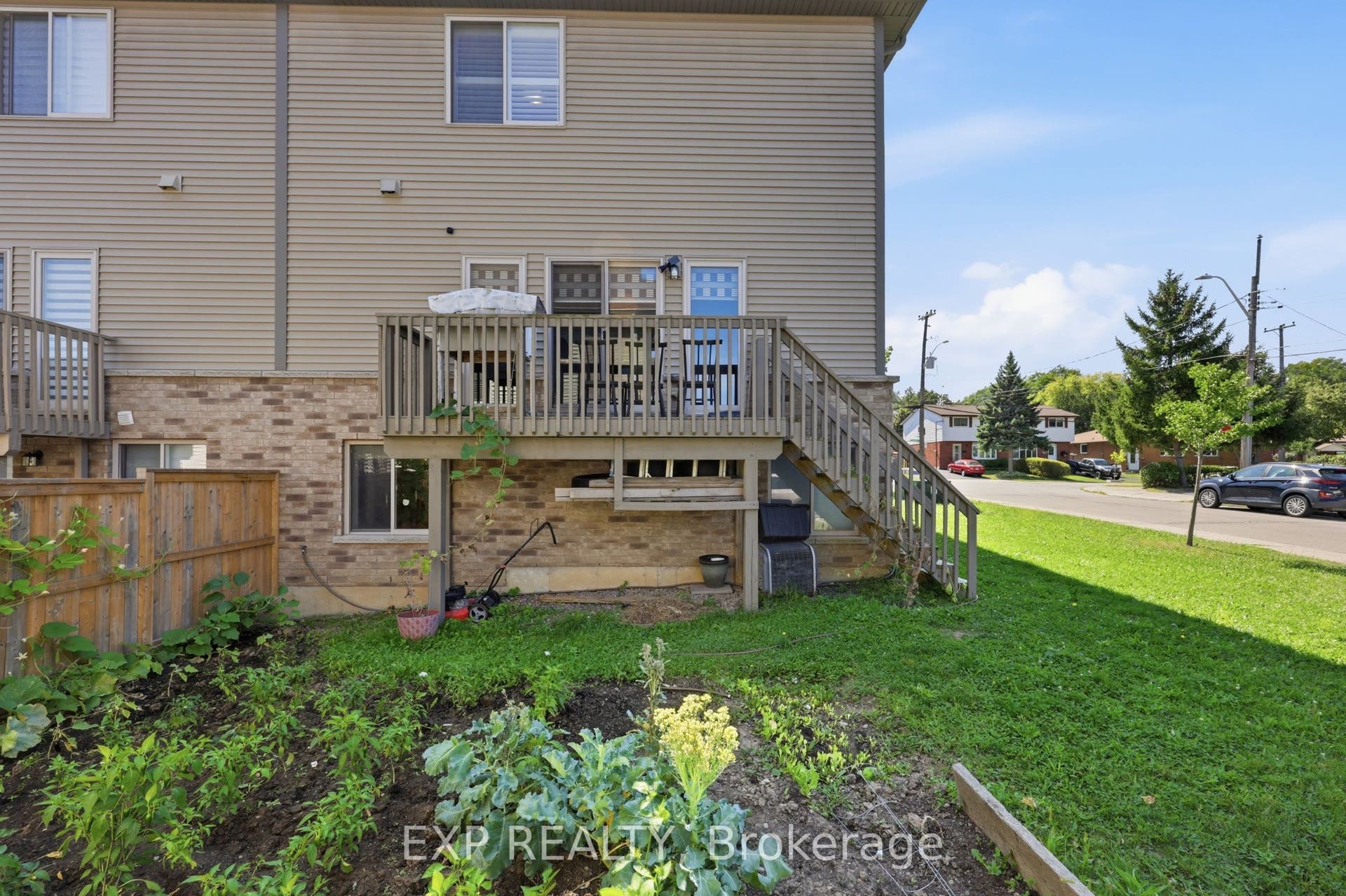 665 Greenhill Avenue E, Hamilton, Hamilton ON L8K 6E2