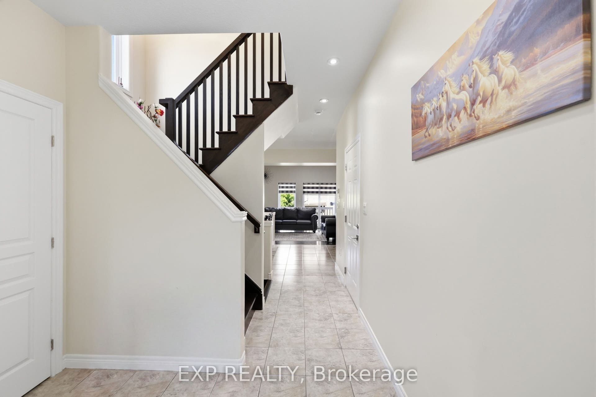 665 Greenhill Avenue E, Hamilton, Hamilton ON L8K 6E2