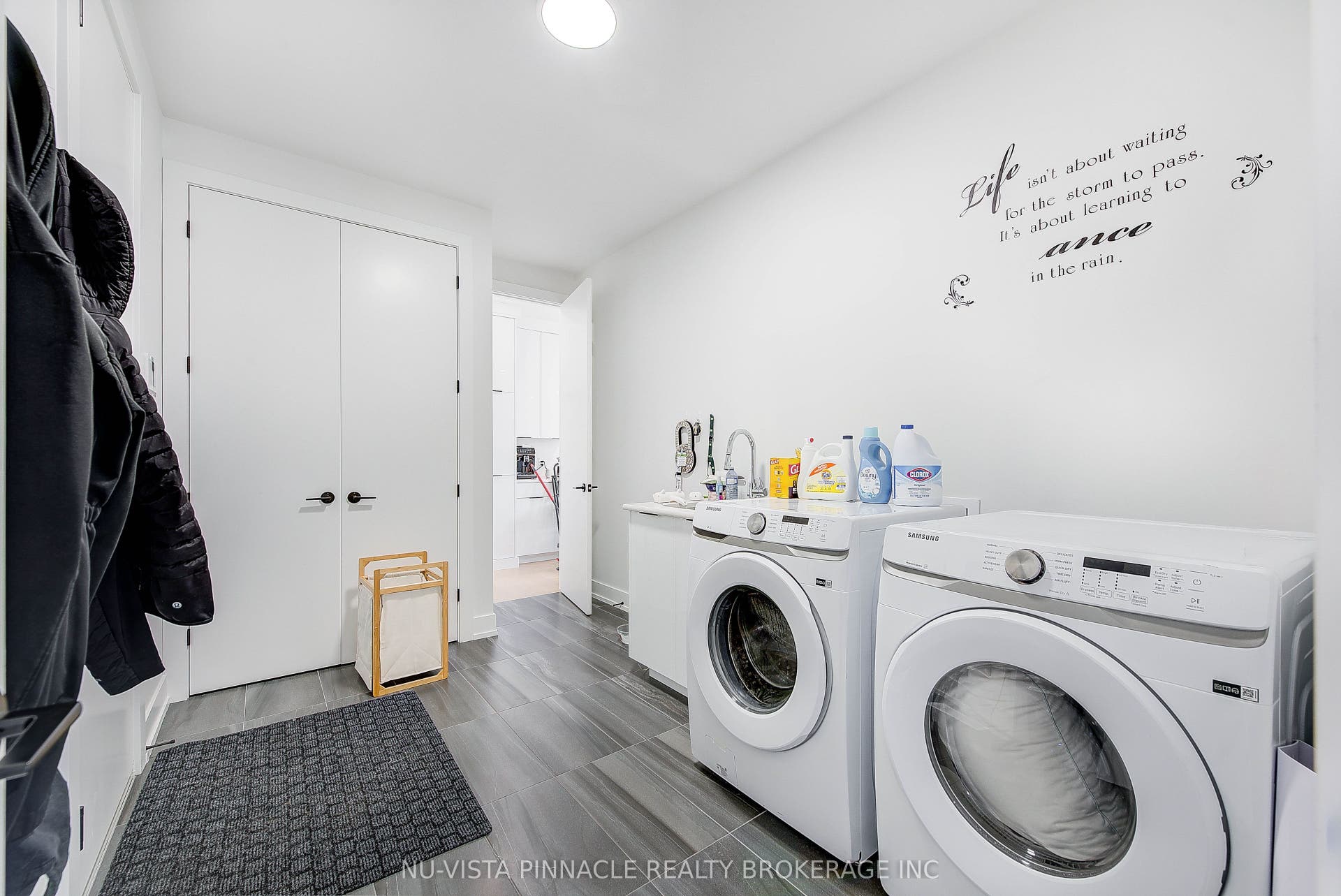 2617 Buroak Drive, London North, Middlesex ON N6G 3W1