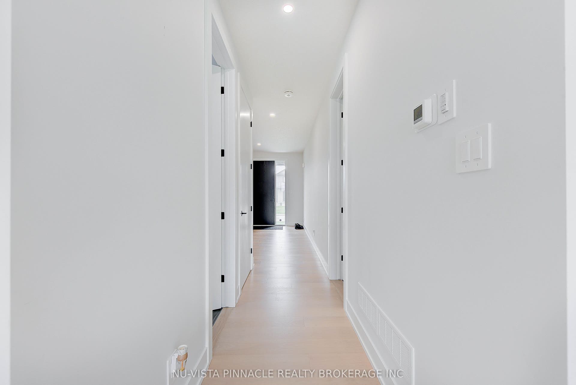 2617 Buroak Drive, London North, Middlesex ON N6G 3W1