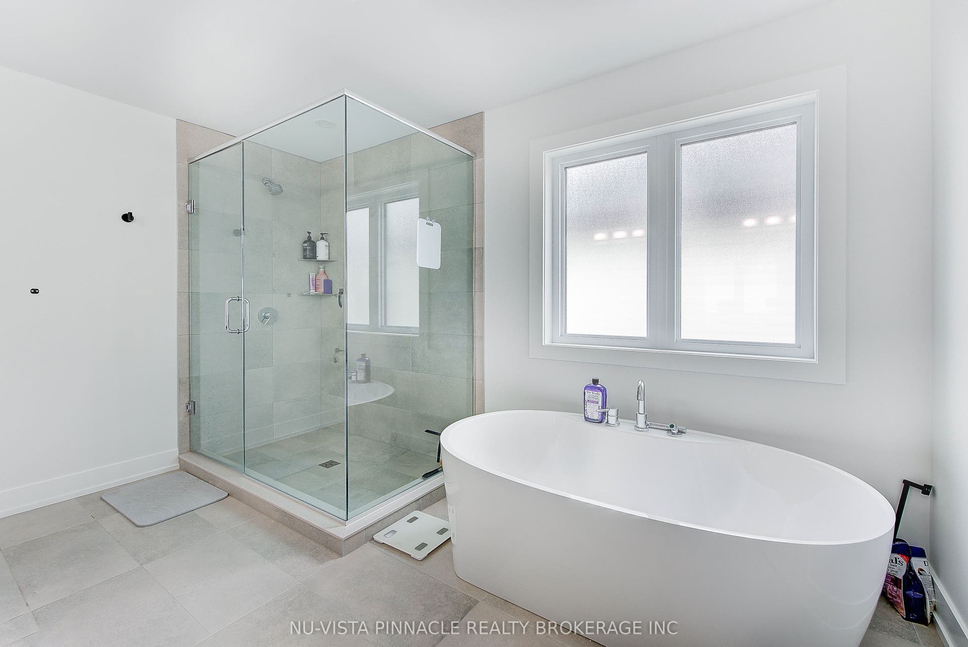 2617 Buroak Drive, London North, Middlesex ON N6G 3W1