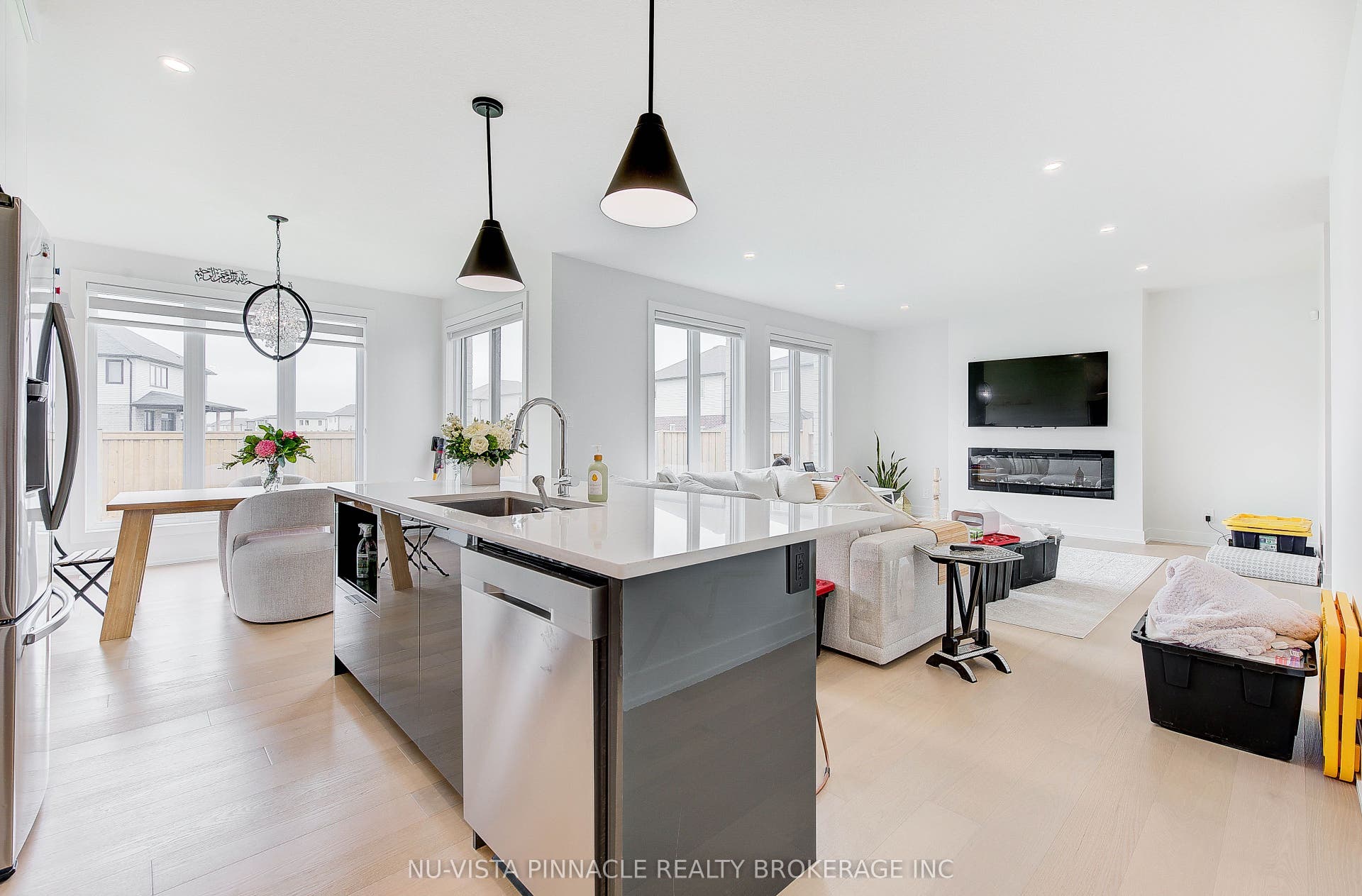 2617 Buroak Drive, London North, Middlesex ON N6G 3W1