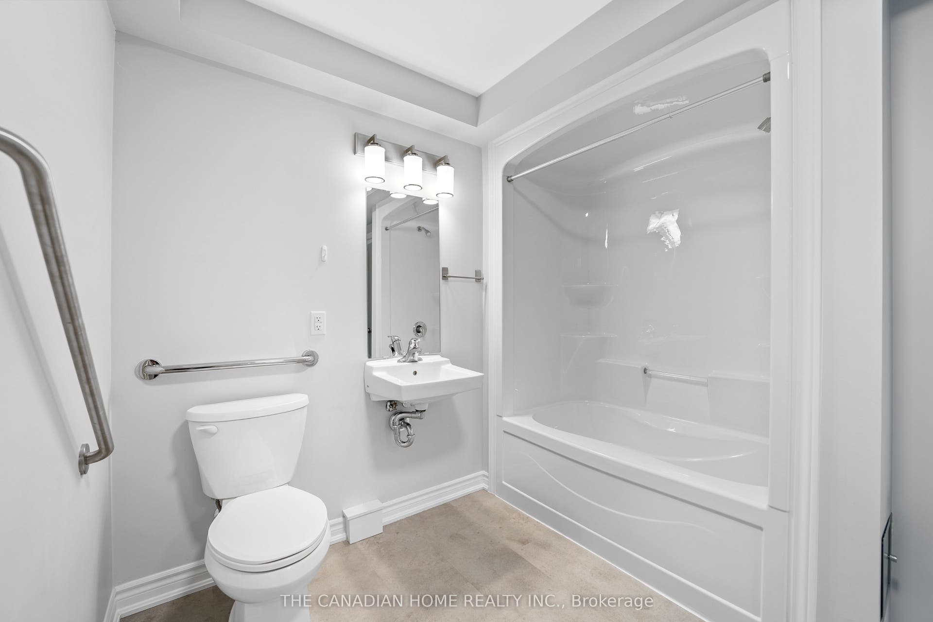63 Vine Street S, #103, St. Catharines, Niagara ON L2R 3X9