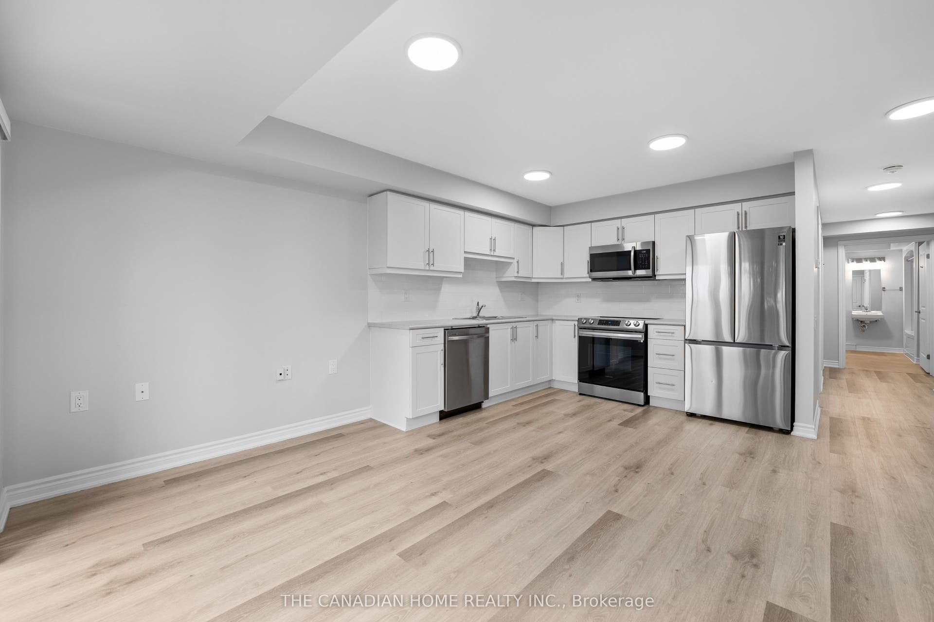 63 Vine Street S, #103, St. Catharines, Niagara ON L2R 3X9