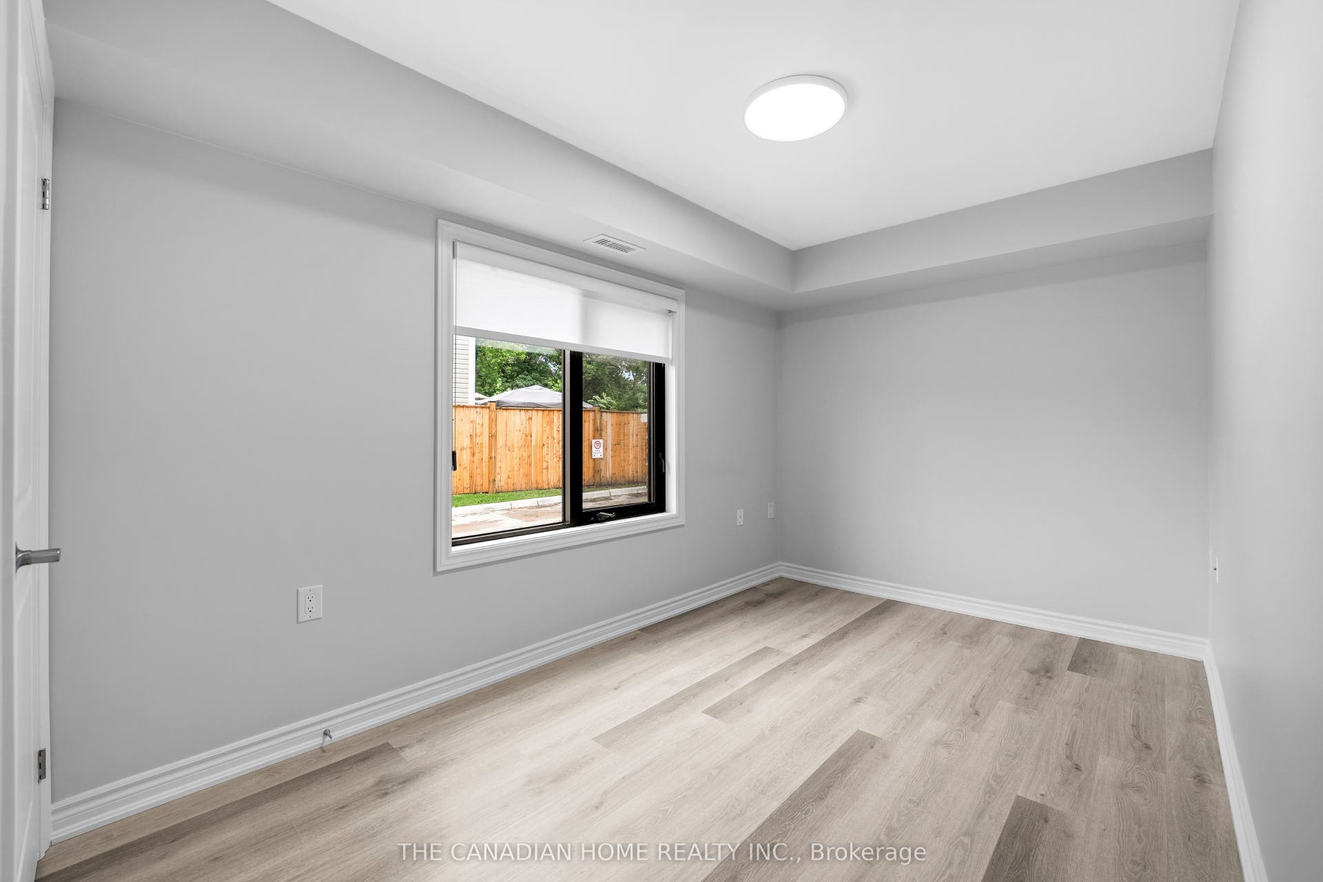 63 Vine Street S, #103, St. Catharines, Niagara ON L2R 3X9