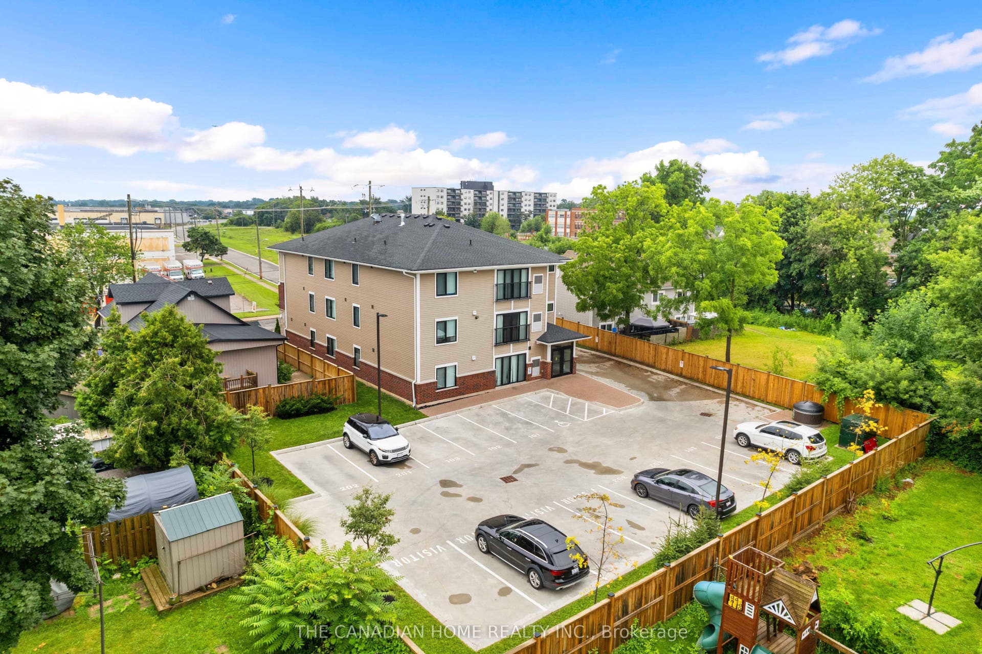 63 Vine Street S, #103, St. Catharines, Niagara ON L2R 3X9