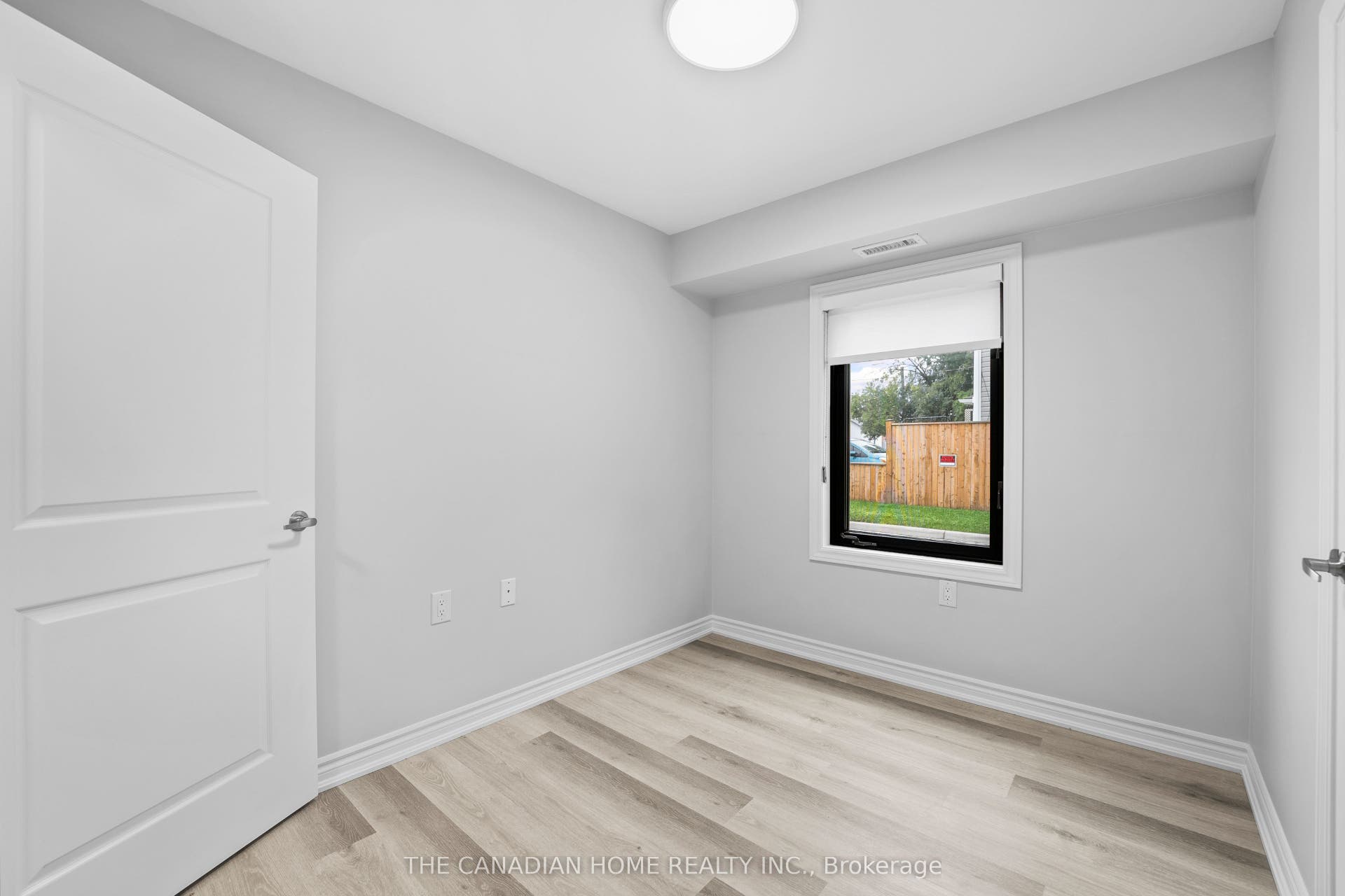 63 Vine Street S, #103, St. Catharines, Niagara ON L2R 3X9