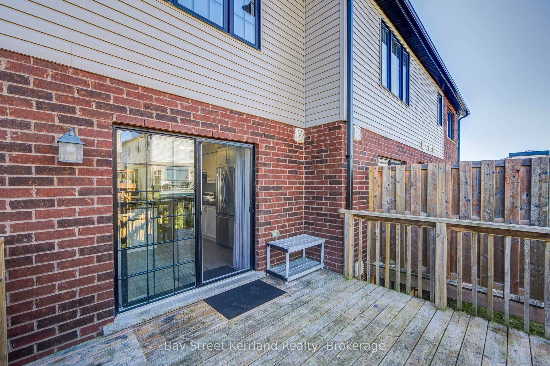 7 Sportsman Hill Street, Kitchener, Waterloo ON N2P 2N7