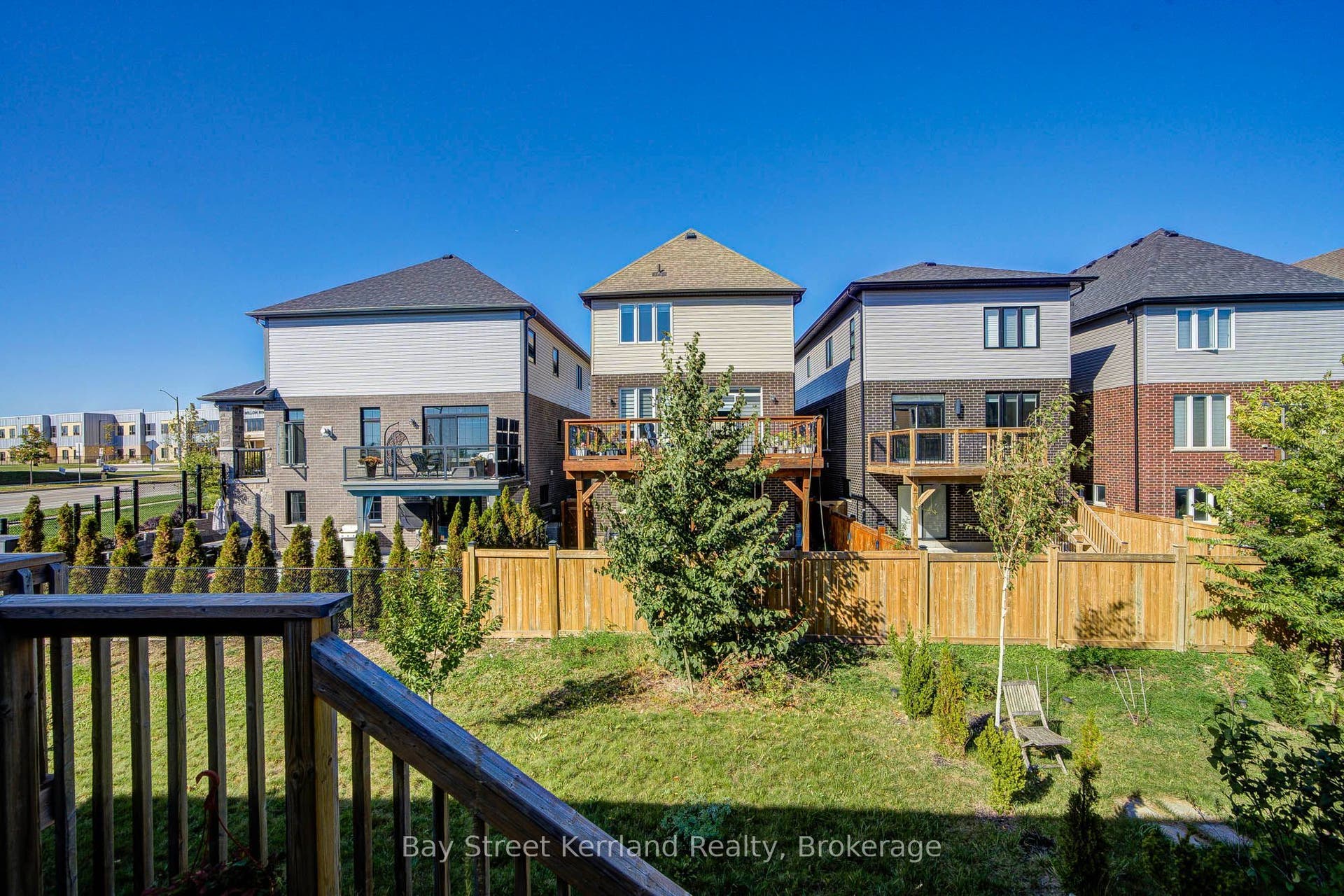 7 Sportsman Hill Street, Kitchener, Waterloo ON N2P 2N7