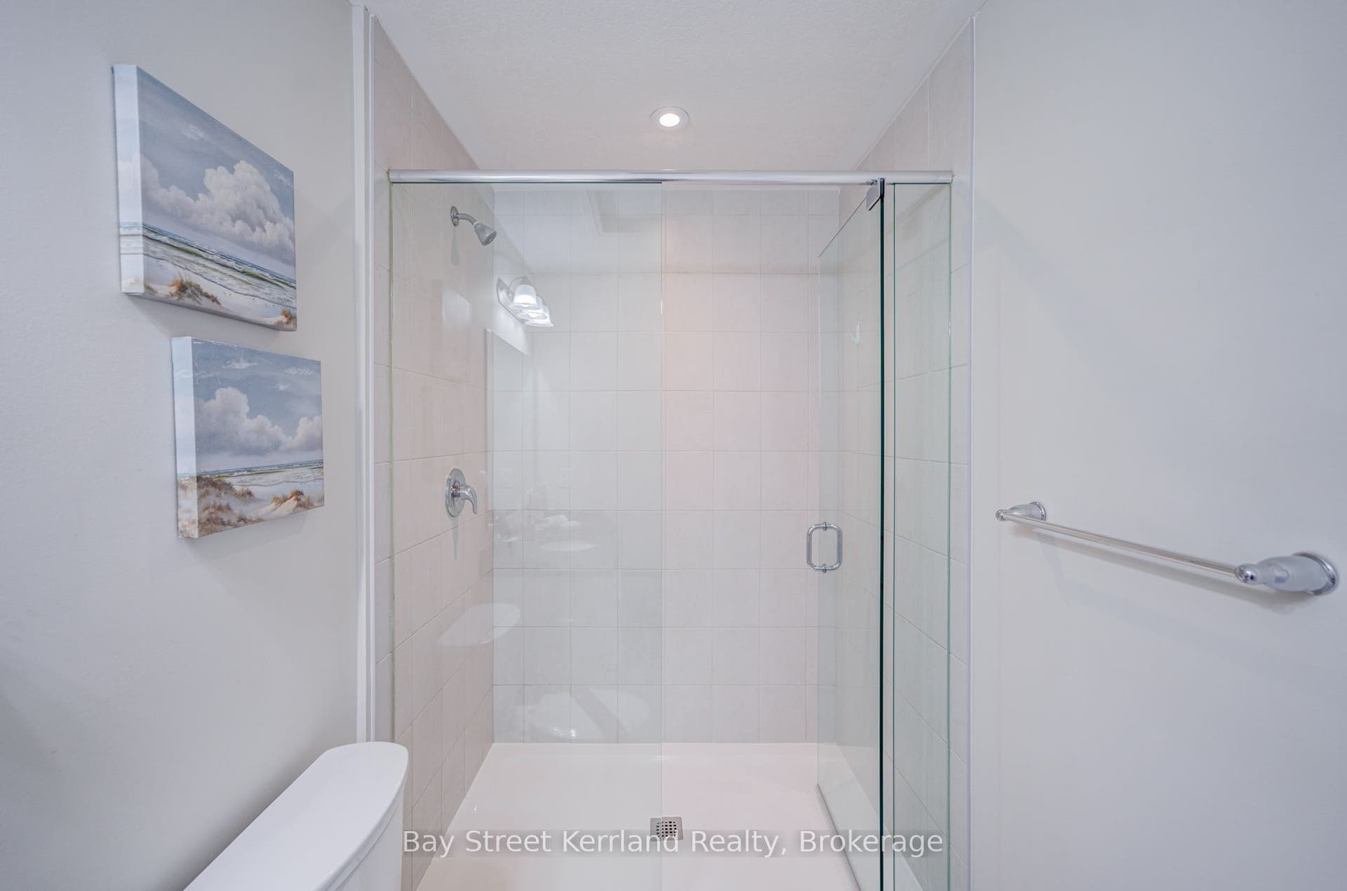7 Sportsman Hill Street, Kitchener, Waterloo ON N2P 2N7