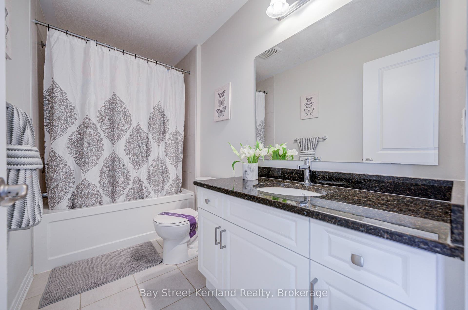 7 Sportsman Hill Street, Kitchener, Waterloo ON N2P 2N7