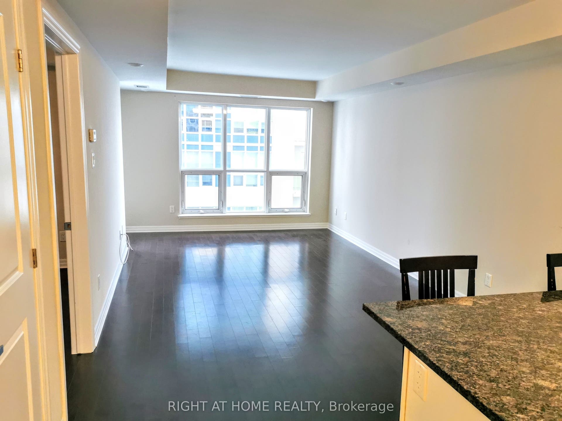 195 Besserer Street, #2307, Lower Town - Sandy Hill, Ottawa ON K1N 7J6 195 Besserer Street, #2307, Lower Town - Sandy Hill, Ottawa ON K1N 7J6