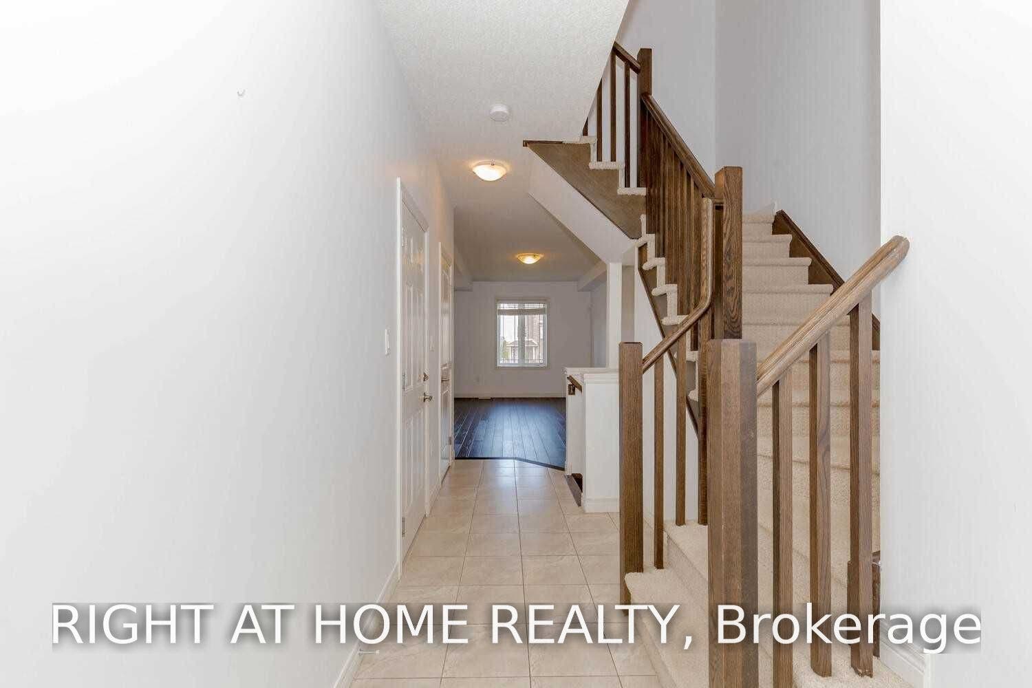 6 Chestnut Drive, #11, Grimsby, Grimsby, Niagara ON L3M 0C4