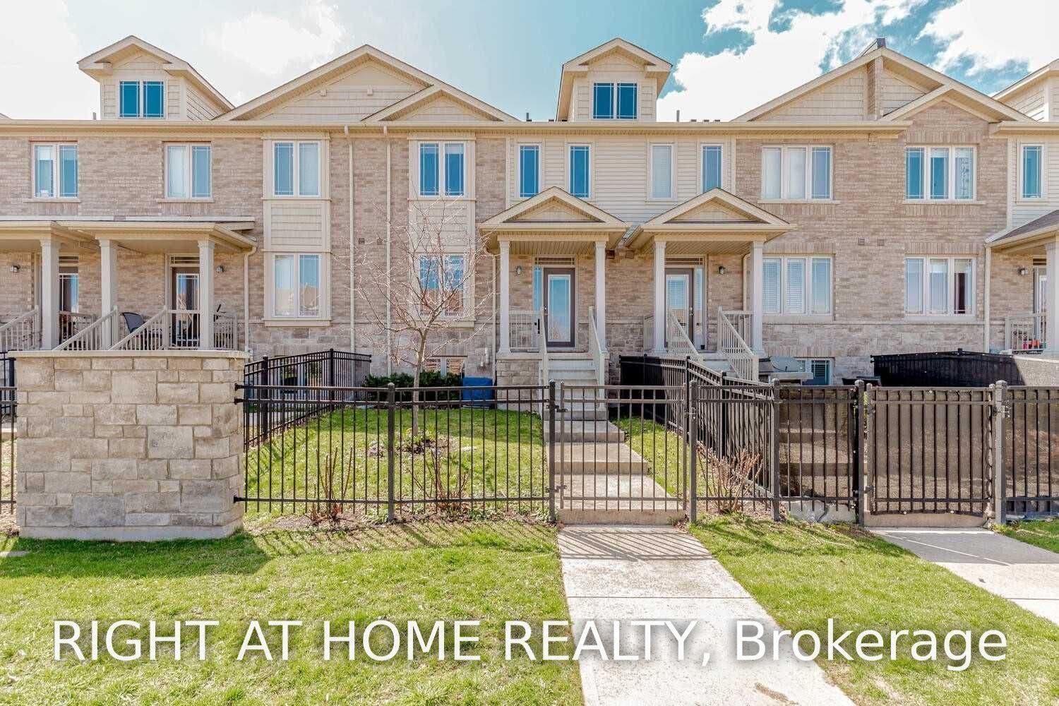6 Chestnut Drive, #11, Grimsby, Grimsby, Niagara ON L3M 0C4