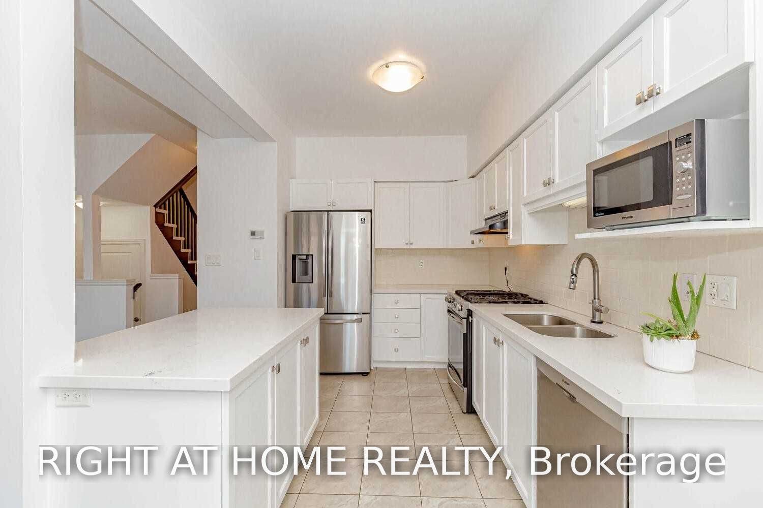 6 Chestnut Drive, #11, Grimsby, Grimsby, Niagara ON L3M 0C4