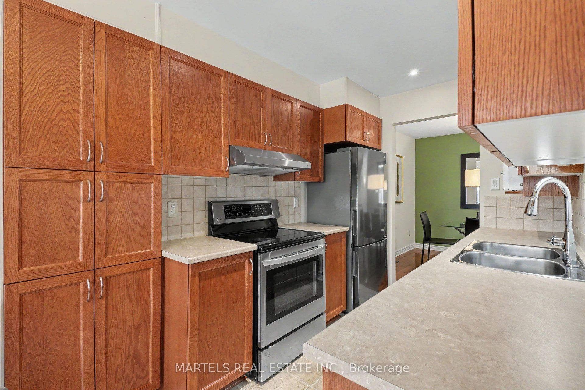 83 Indigo Street, Beacon Hill North - South And Area, Ottawa ON K1J 0A7