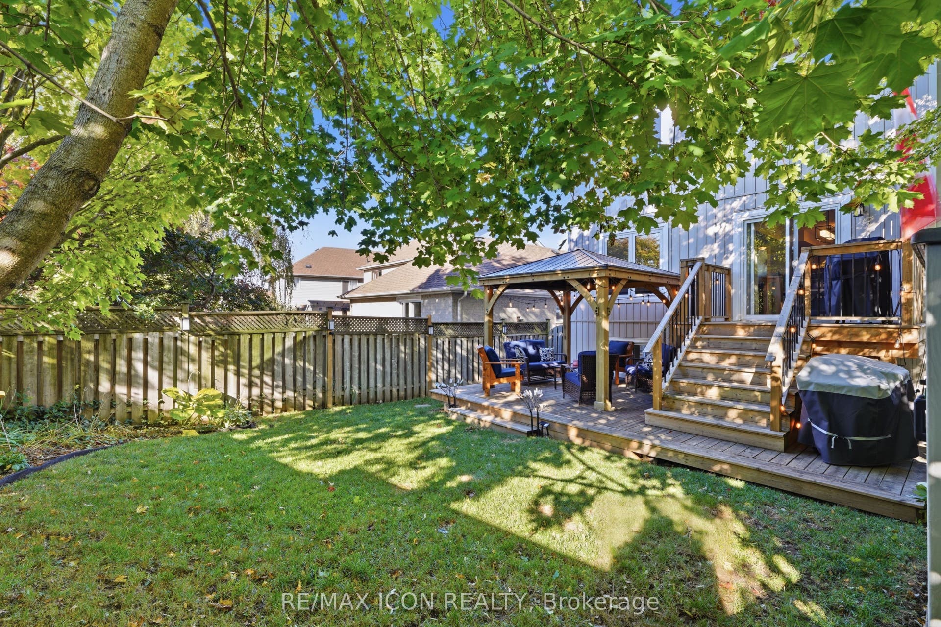 104 Amanda Walk, Cambridge, Waterloo ON N3C 4K7