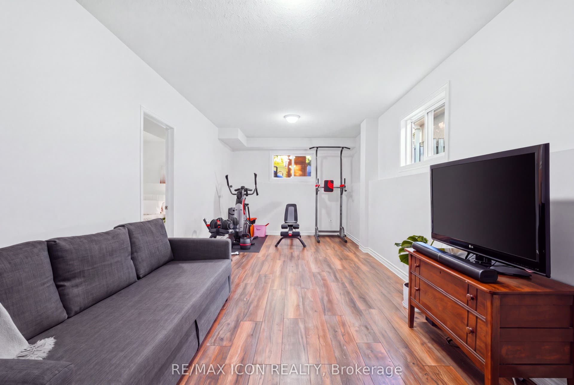 104 Amanda Walk, Cambridge, Waterloo ON N3C 4K7