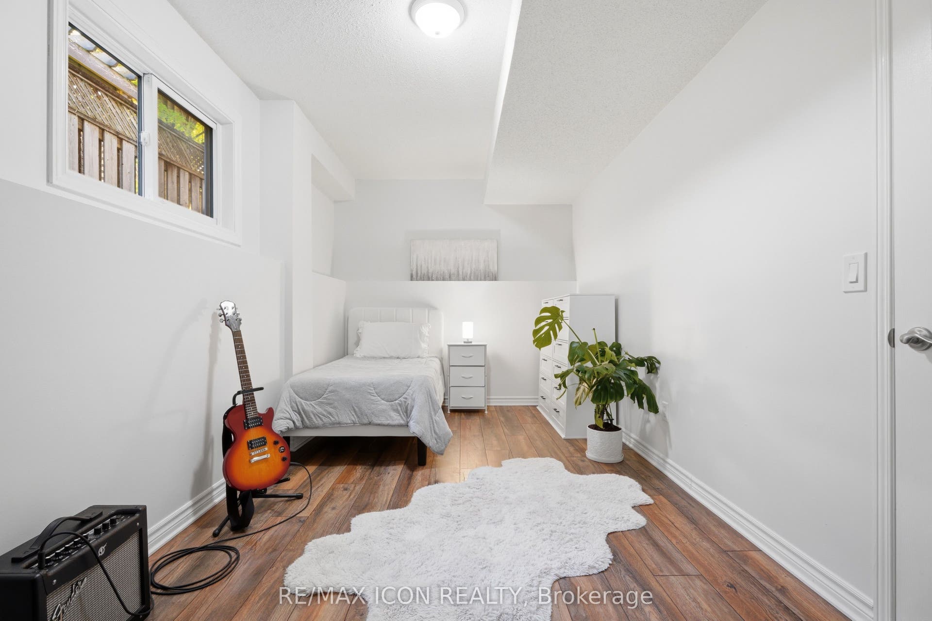 104 Amanda Walk, Cambridge, Waterloo ON N3C 4K7