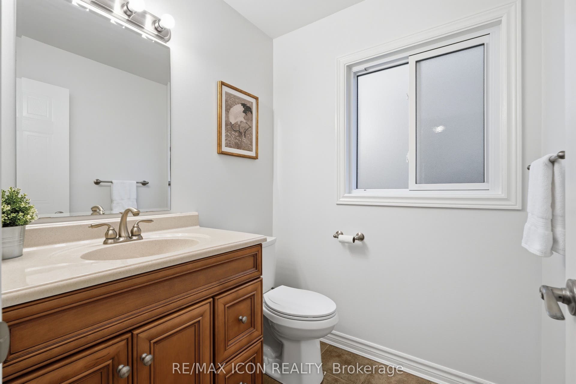 104 Amanda Walk, Cambridge, Waterloo ON N3C 4K7