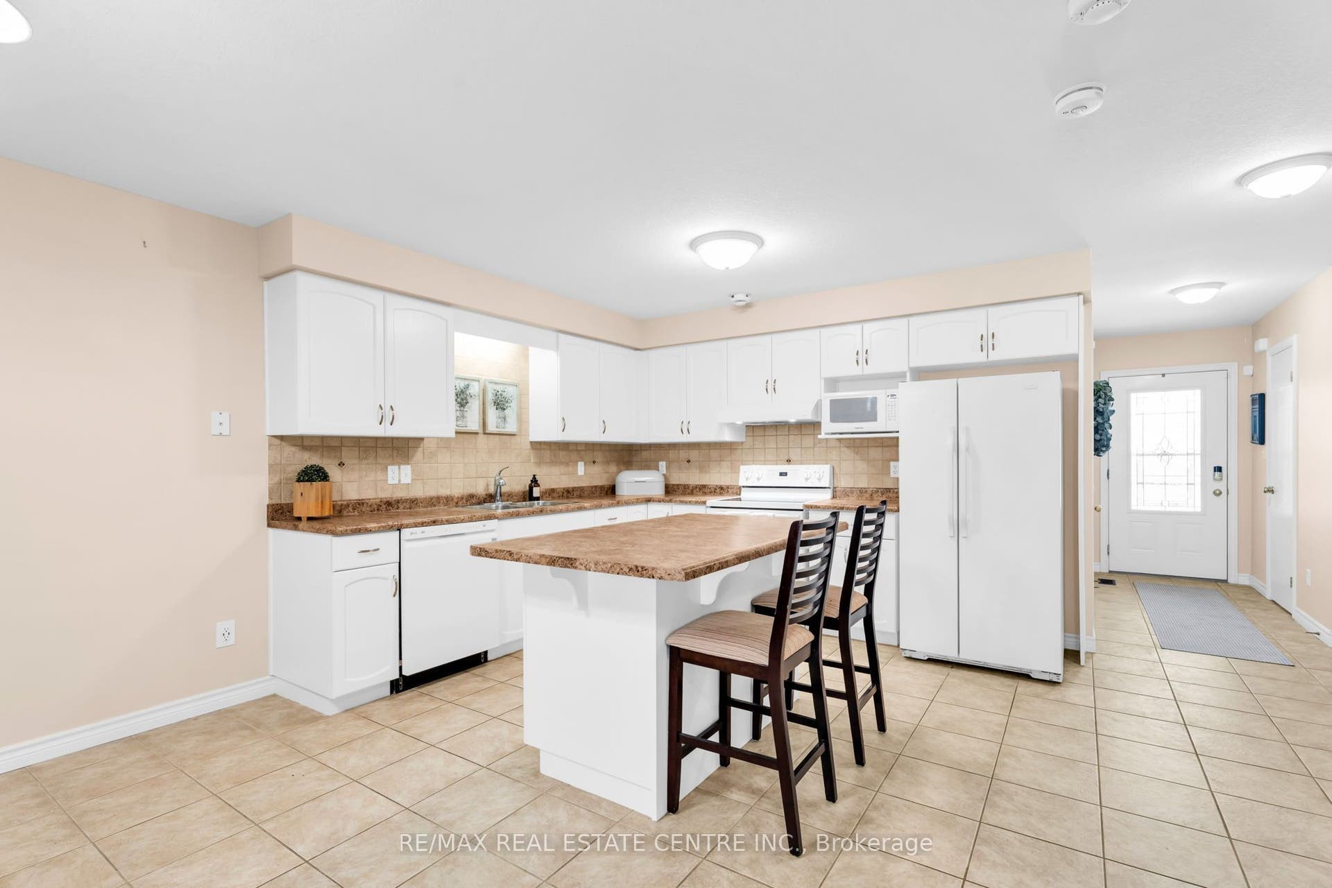 20 Shackleton Drive, #11, Guelph, Wellington ON N1E 0C5