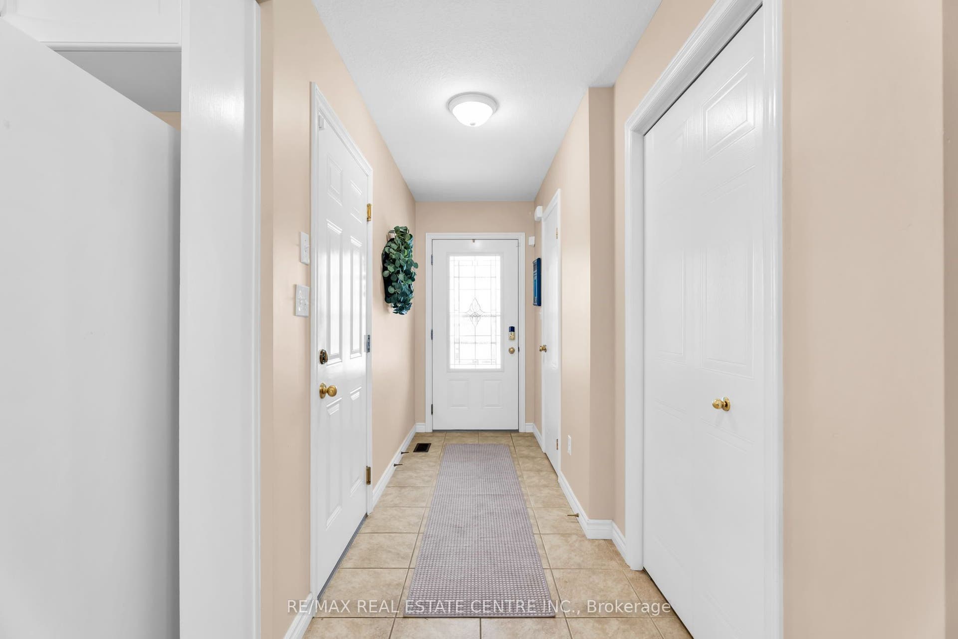 20 Shackleton Drive, #11, Guelph, Wellington ON N1E 0C5