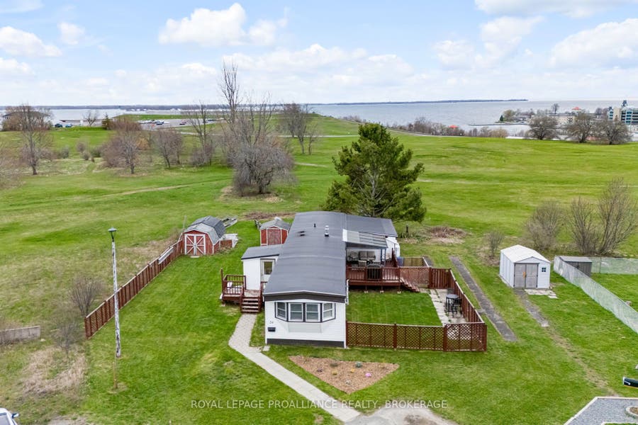 Property photo for 26 Kapyong Crescent, Kingston, Frontenac ON