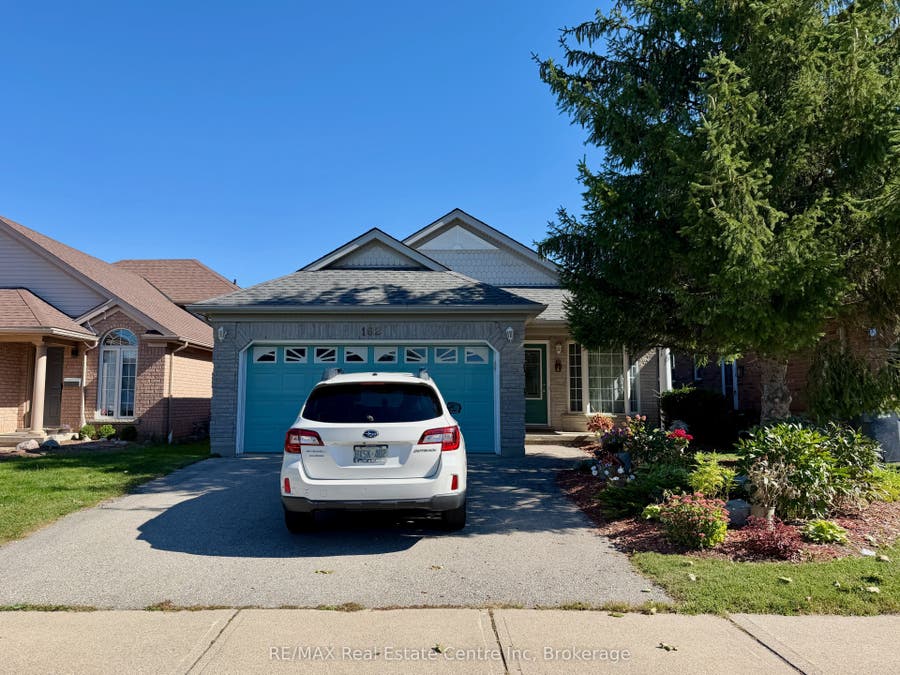 Property photo for 162 Clairfields Drive W, Guelph, Wellington ON