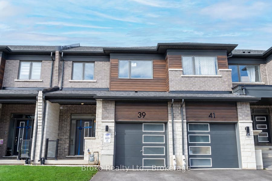 Property photo for 39 Histand Trail, Kitchener, Waterloo ON