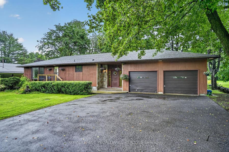 Property photo for 1115 Centennial Road, Brockville, Leeds And Grenville ON