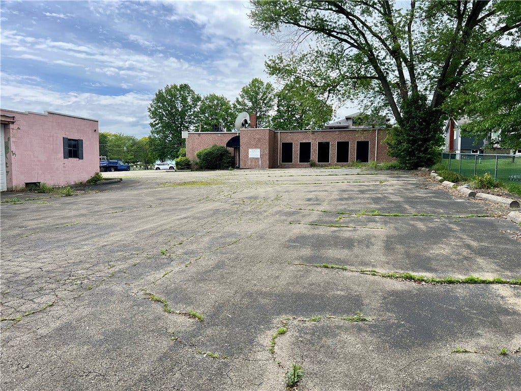 660 N GALLATIN AVENUE, Uniontown, PA 15401