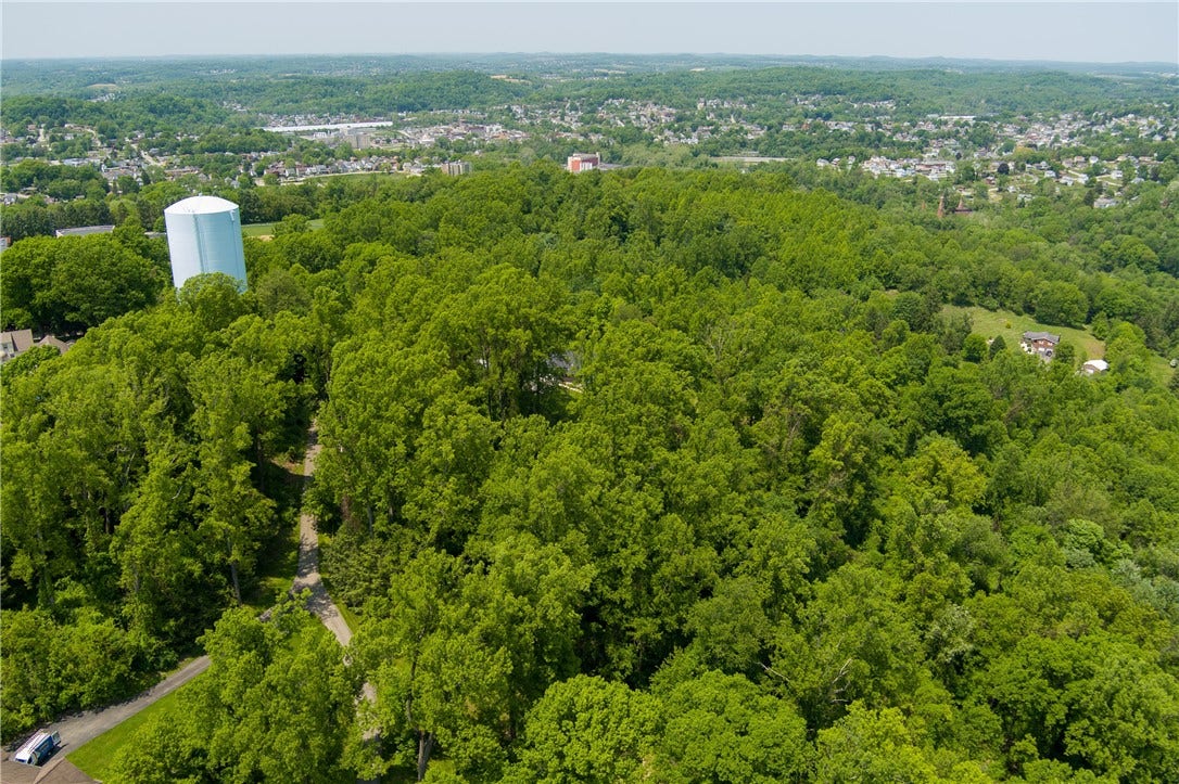 Lot 7 Linden Dr, Jeannette, PA 15644