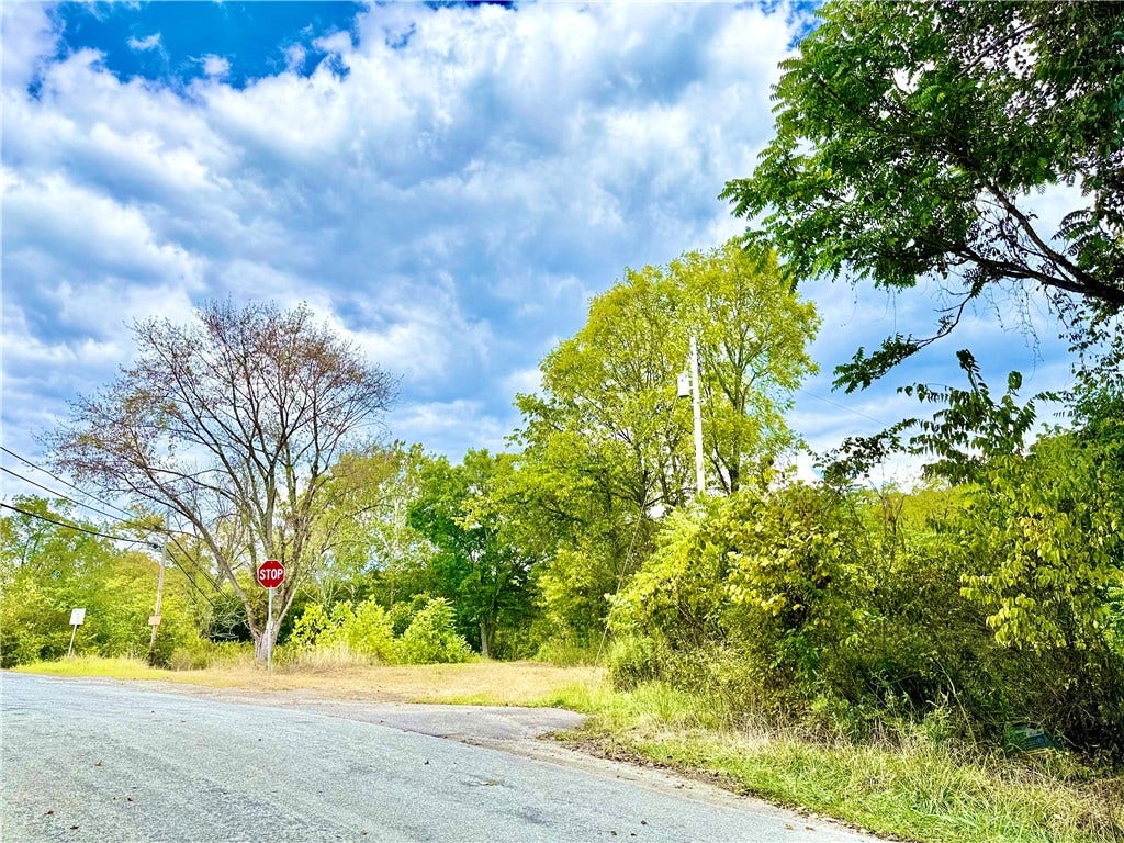 506 Narrows Rd, Brownsville, PA 15417