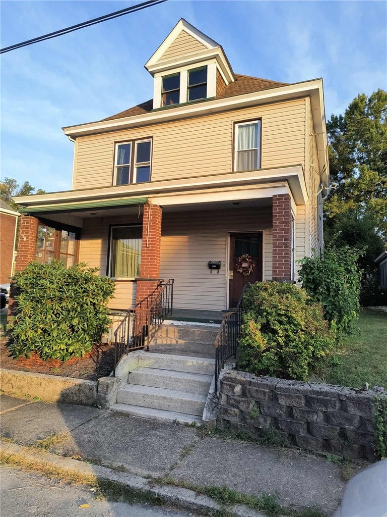 400 Guy Street, Jeannette, PA 15644