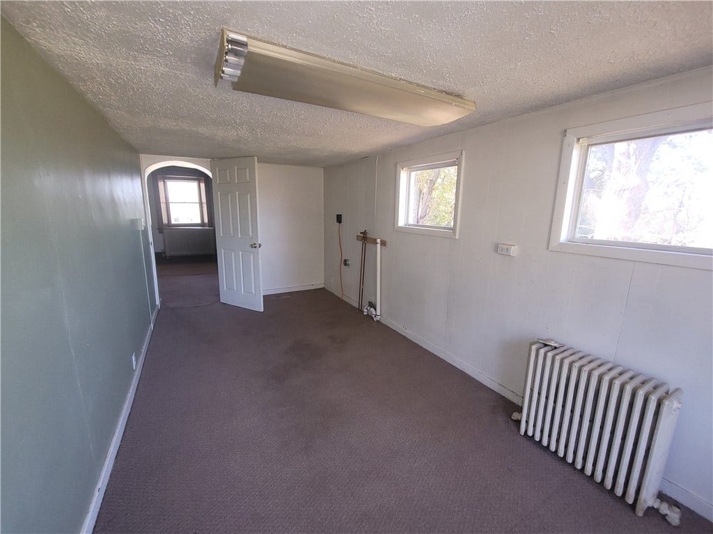 608 E Crawford Ave, Connellsville, PA 15425