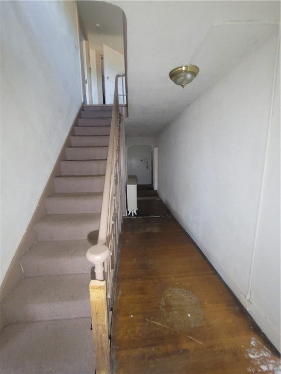 608 E Crawford Ave, Connellsville, PA 15425