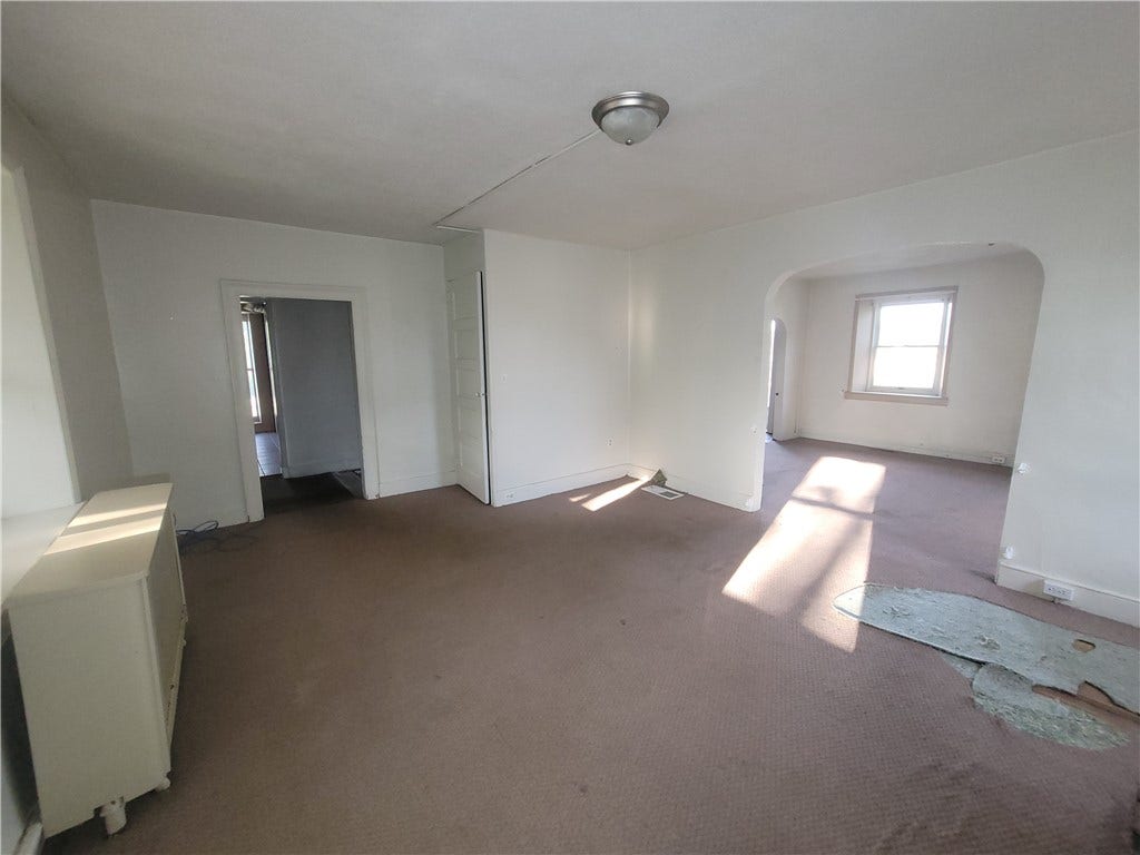 608 E Crawford Ave, Connellsville, PA 15425